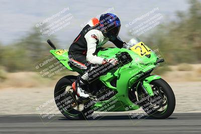 media/Oct-05-2025-CVMA (Sun) [[beeef4f201]]/Race 15-Amateur Formula Middleweight/